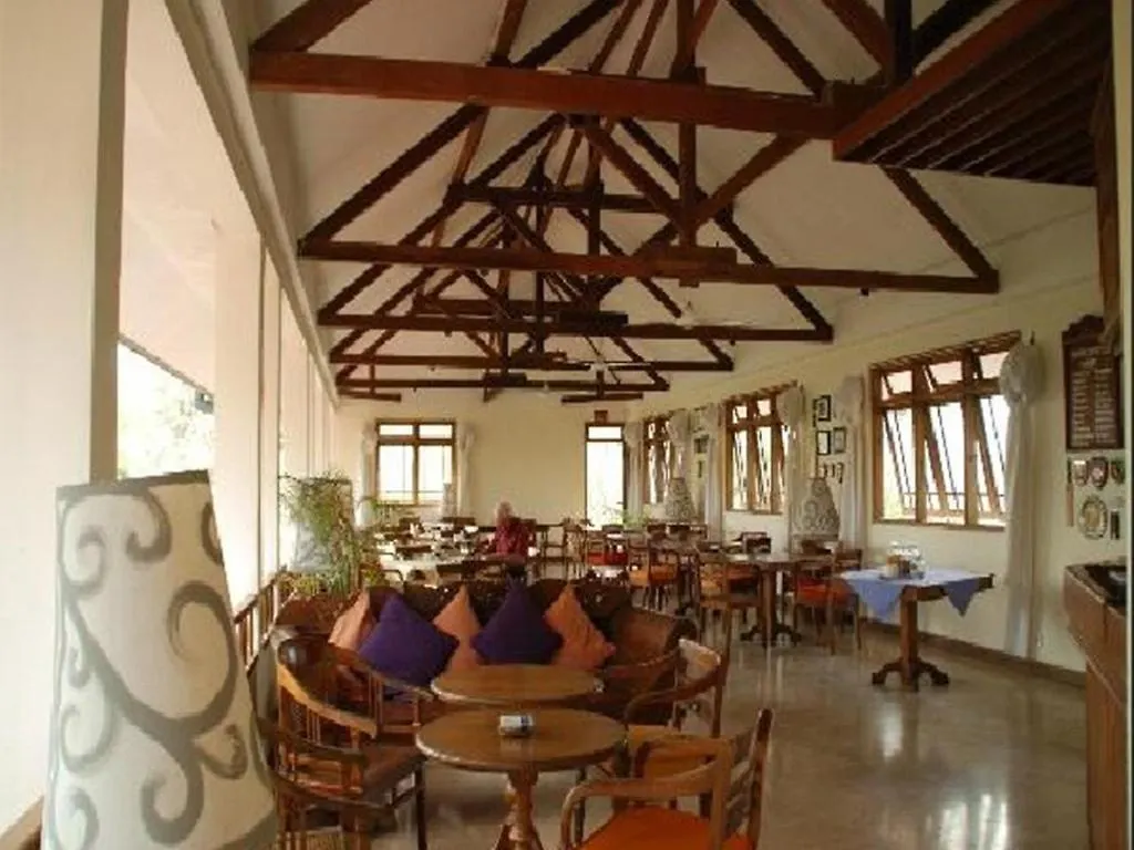 Udayana Kingfisher Eco Lodge Jimbaran 2*,