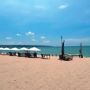 Гостевой дом Happy, Джимбаран