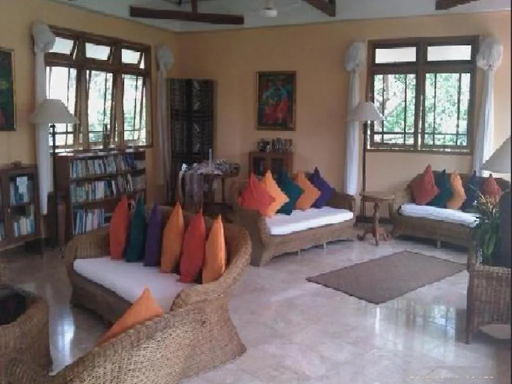 Udayana Kingfisher Eco Lodge Джимбаран
